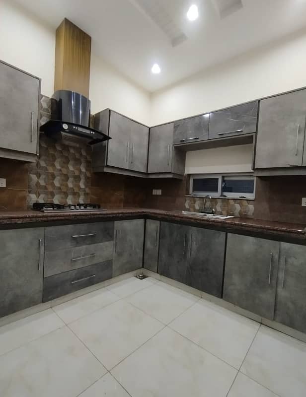 1 Kanal House for Rent in DHA Phase 7 Block R Near Raya Commercial Zone 15