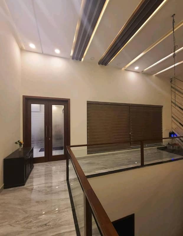 1 Kanal House for Rent in DHA Phase 7 Block R Near Raya Commercial Zone 21