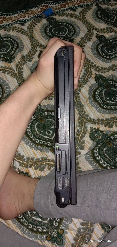 Lenove thinkpad T420 core i5 2nd generation 7
