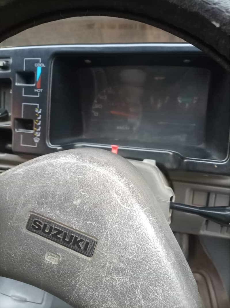 Suzuki Mehran VXR 2017 7