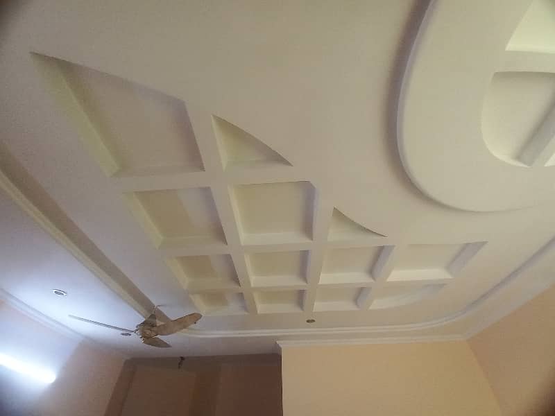 10 Marla Lower Portion Available In Pcsir Phase 2 Near By UCP University And Shoukat Khanam 6