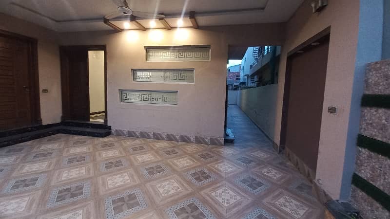 10 Marla Upper Portion Available In Sunny Park Society Near Pcsir Phase 2 5