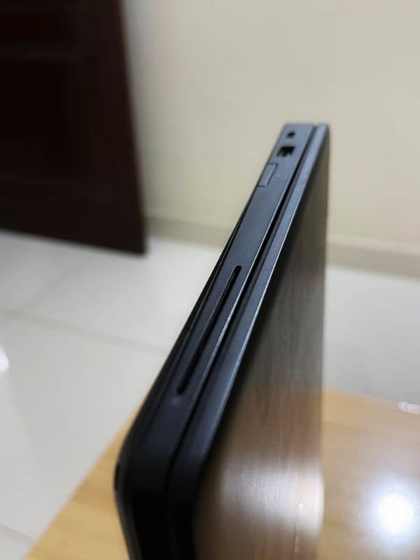 Dell Latitude 5480 | Core i5 6th Gen | 16 GB RAM 3