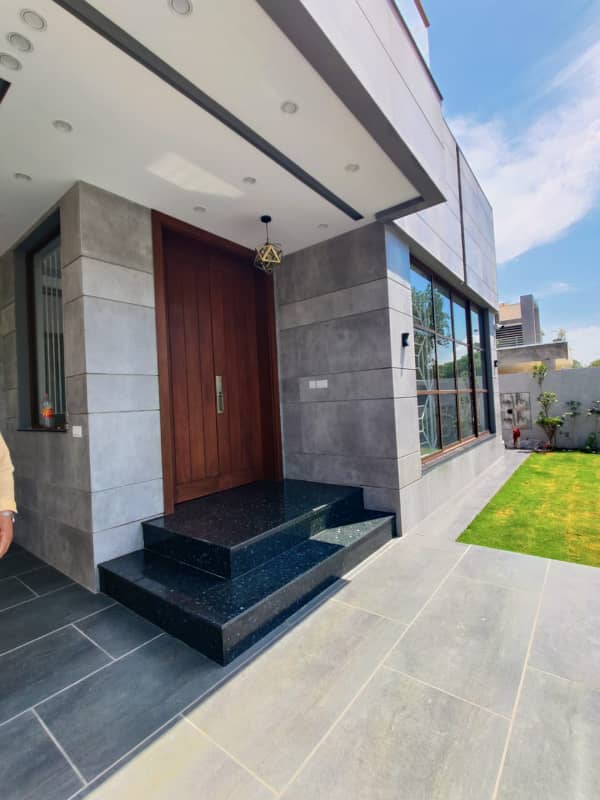 20 Marla brand new home for sale 1