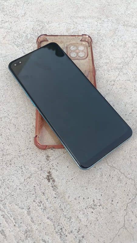 oppo f17pro with their box 8