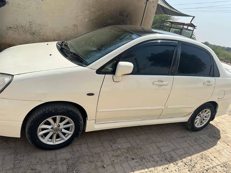 Suzuki Liana 2007 3