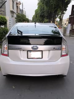 Toyota Prius PHV (Plug In Hybrid) 2014/18 for sale