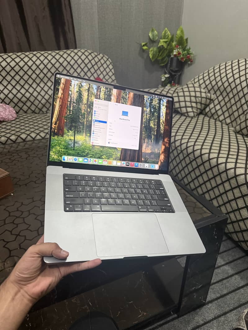 Macbook Pro M1 2021 32gb/512gb  16 inch 0