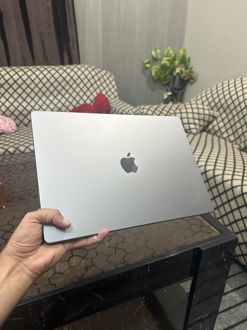 Macbook Pro M1 2021 32gb/512gb  16 inch 2