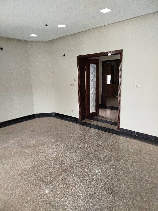Great Location Close To All Amenities 11-Marla Double-Storey Modern House For Sale 18