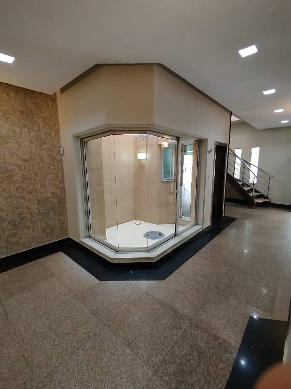 Great Location Close To All Amenities 11-Marla Double-Storey Modern House For Sale 48