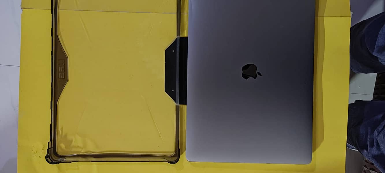 MacBook Pro 14