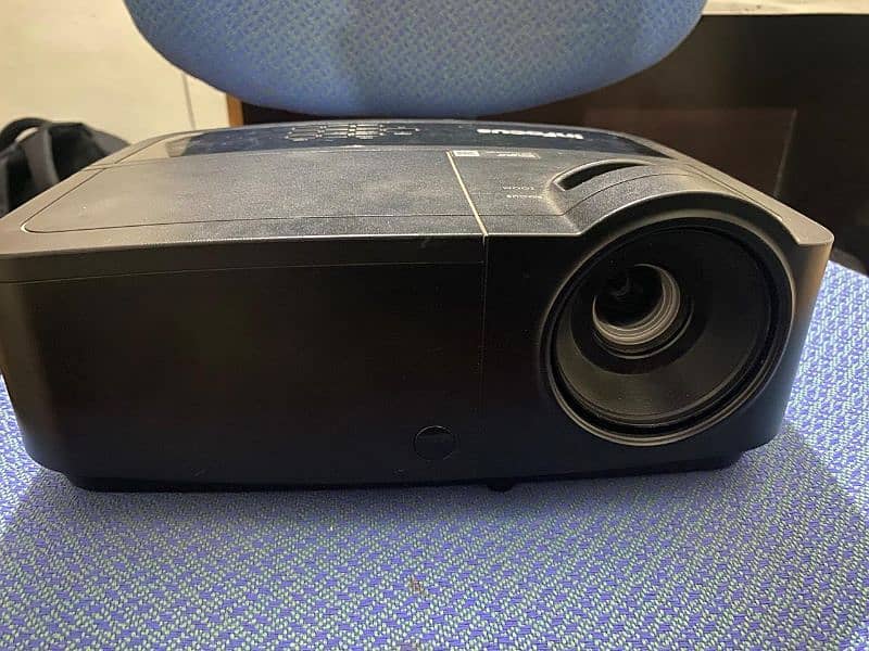 Projector Infocus IN114x price negotiable 0