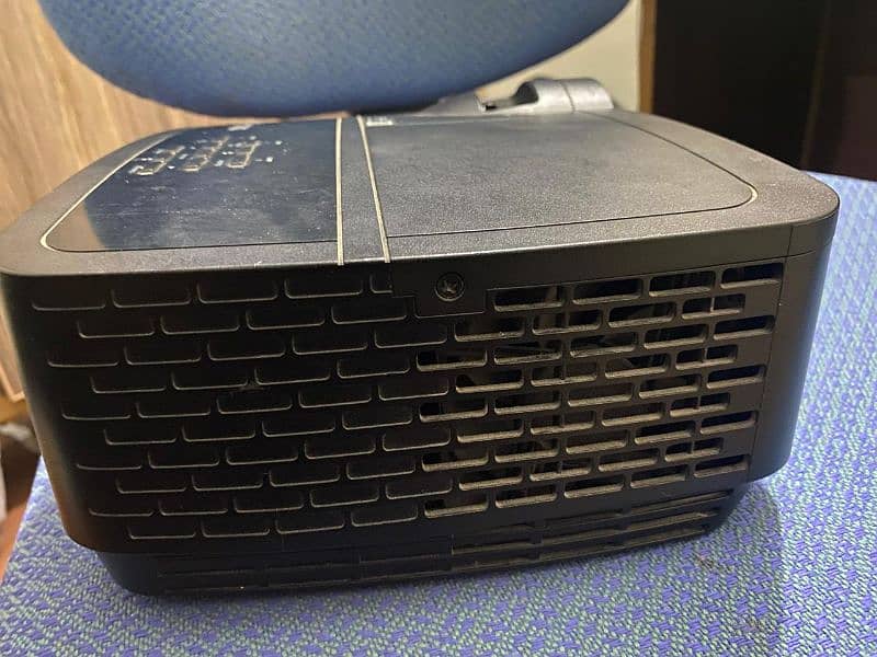 Projector Infocus IN114x price negotiable 4