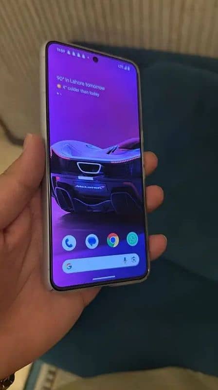 Google pixel 8 pro 10x10 condition okay exchange possible to iPhone 1
