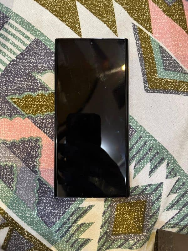 s22ultra 8.128 black colour 2
