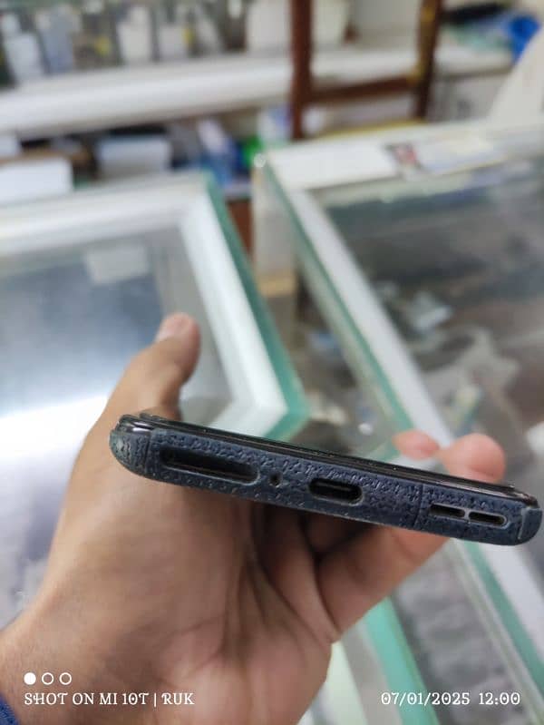 ONEPLUS 9 5G ( exchange possible) 1