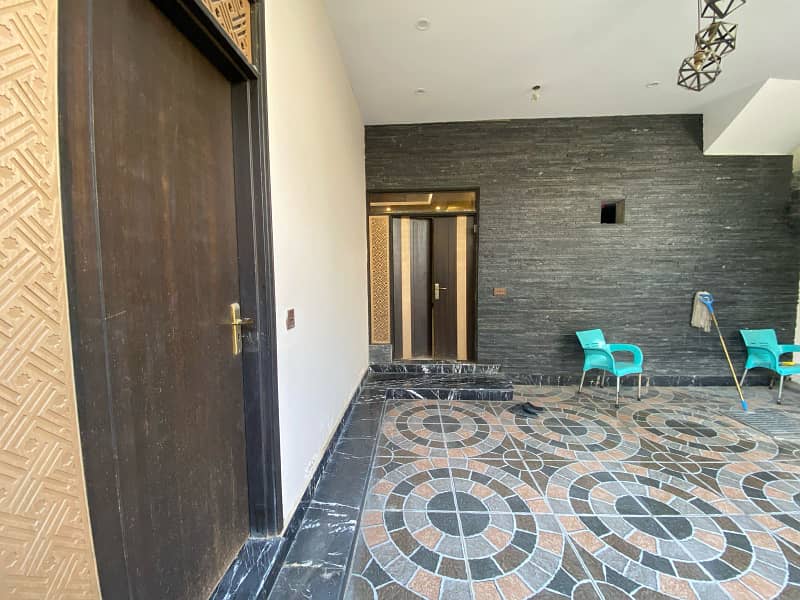 240 SQ YARDS G+1 BRAND NEW HOUSE IS UP FOR SALE IN THE HEART OF SAADI TOWN. 18