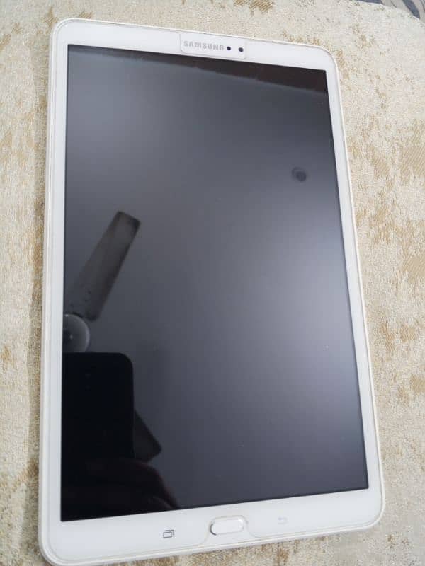 Galaxy Tab for sale 9/10 condition 0