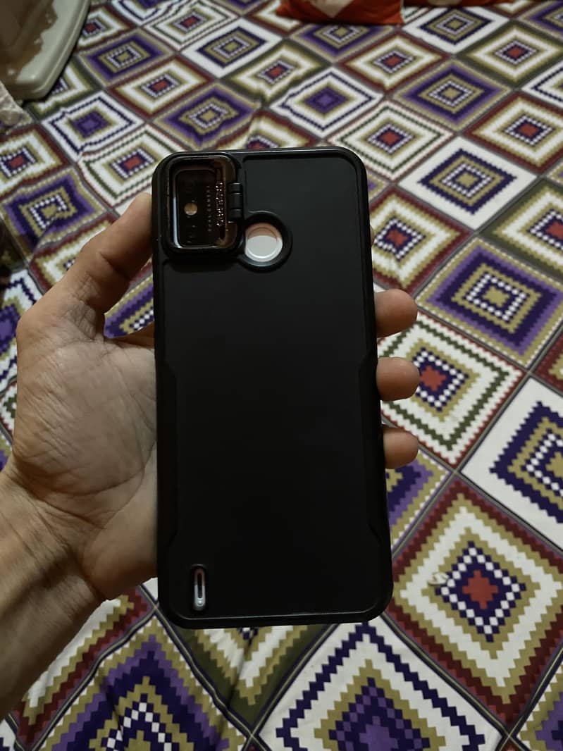 Tecno Spark 6 Go 6