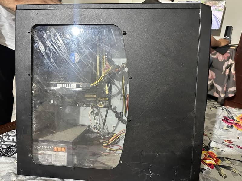 High-Performance Workstation PC for Professional Use - 8GB RAM, 1TB HD 0