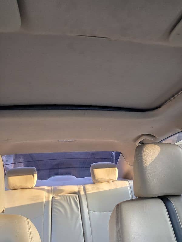 Honda Civic 2013 for sale, Grey, Full option 12