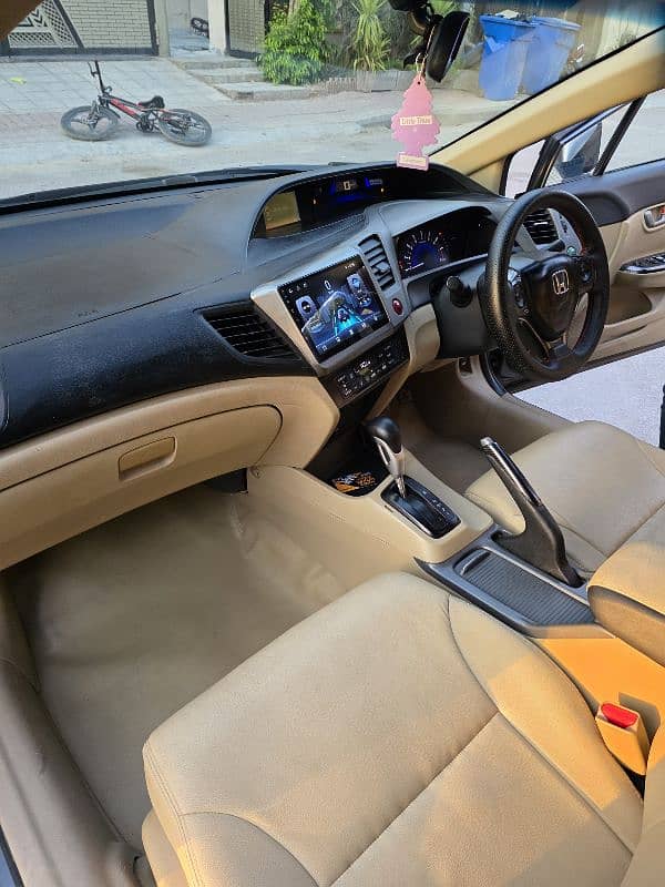 Honda Civic 2013 for sale, Grey, Full option 15