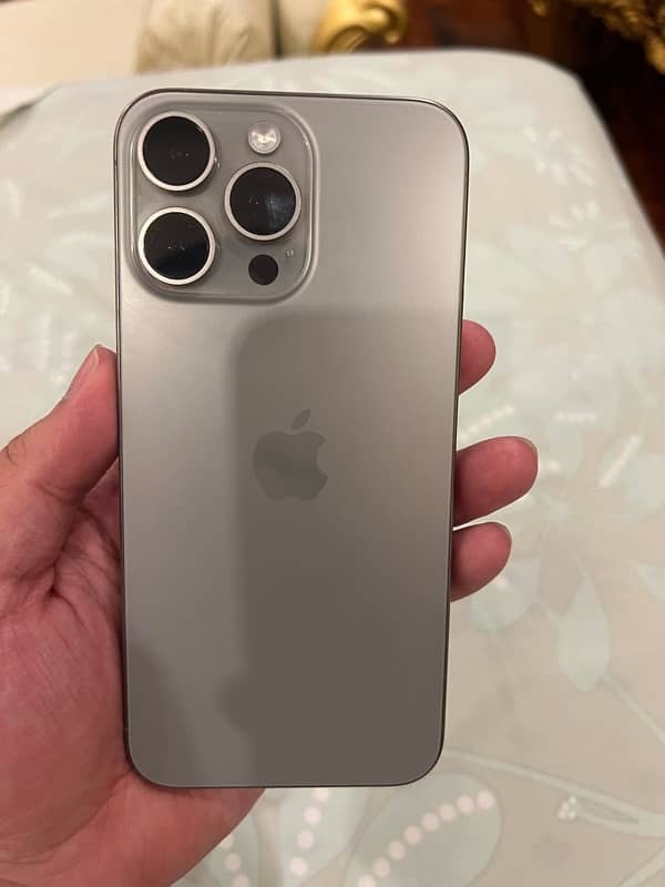 iphone 15 pro max , just box open PHYSICAL SIM, non pta, factory unlok 0