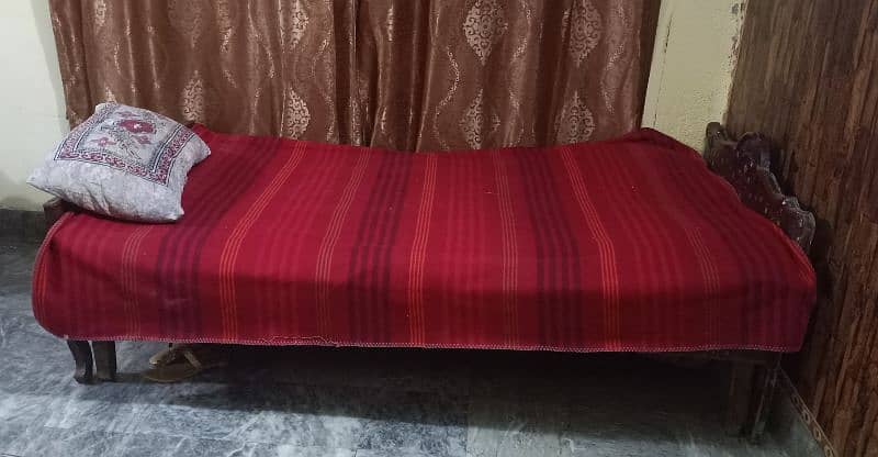 single bed pure wooden 0