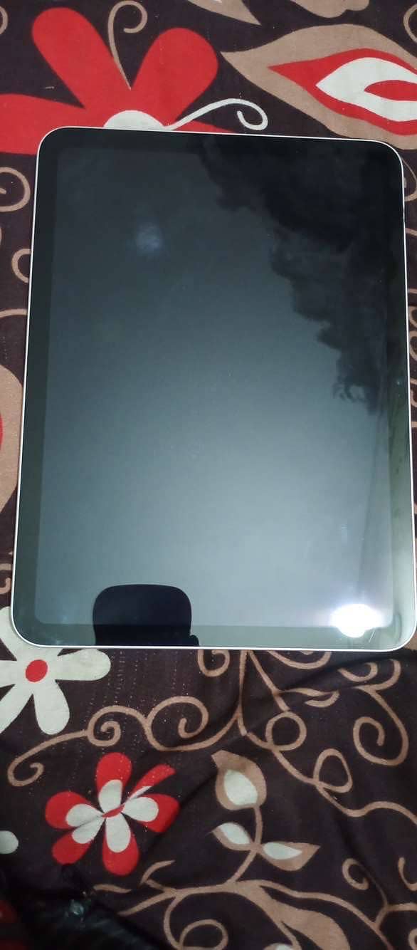I pad 10th generation 3