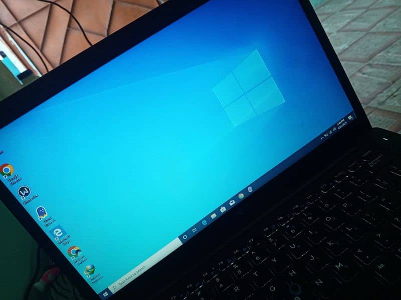 Dell Latitude 7480 I7 7th Gen 2