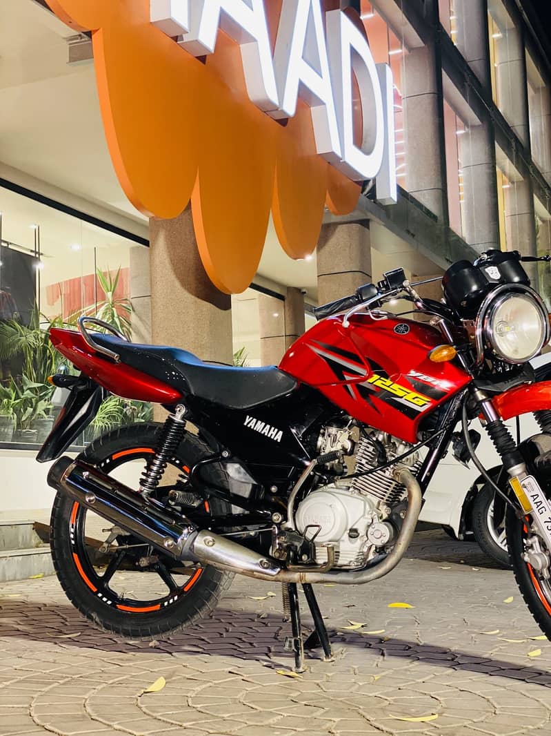 Yamaha YBR 125G 1