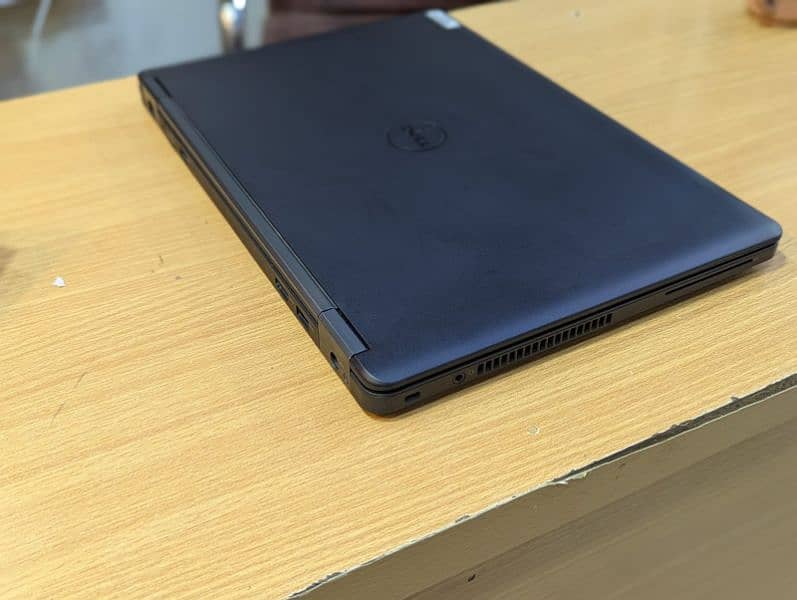 DELL LATITUDE 5450 i5 5th Fhd 3
