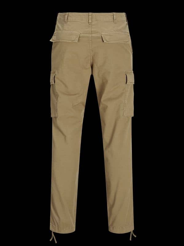JACK & JONES BEST QUALITY CARGO TROUSERS. 18