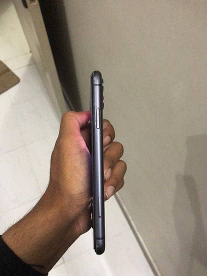 128gb , panel change , true tone ok , jv. 3