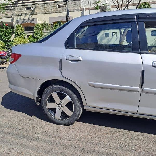 Honda City IDSI 2005 8