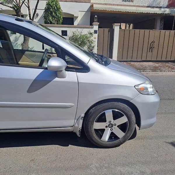 Honda City IDSI 2005 9