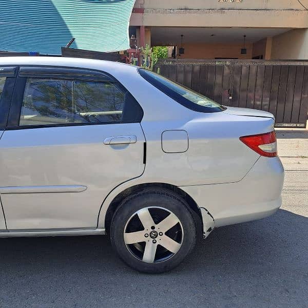 Honda City IDSI 2005 10