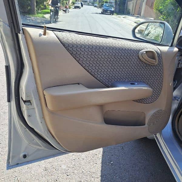 Honda City IDSI 2005 19