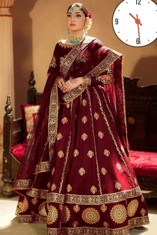 luxurious silk lehanga choli set 4pcs embroidered assemble 2