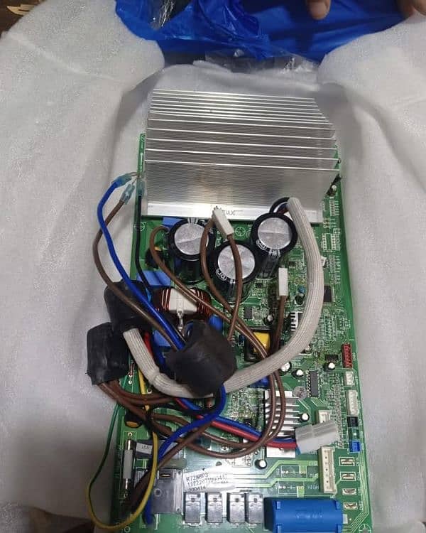 Specialist In Dc Inverter Ac Kits Repairing Master 3