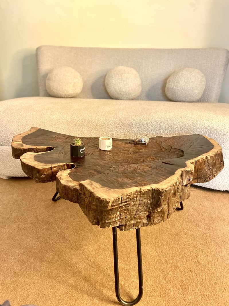 Raw wood coffee table 2