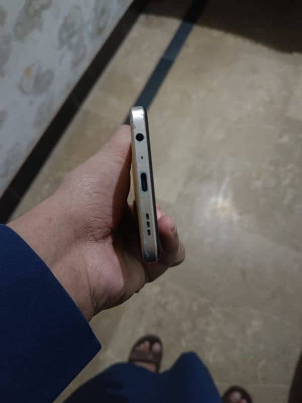 Oppo F21 pro for sale in lowest price 3