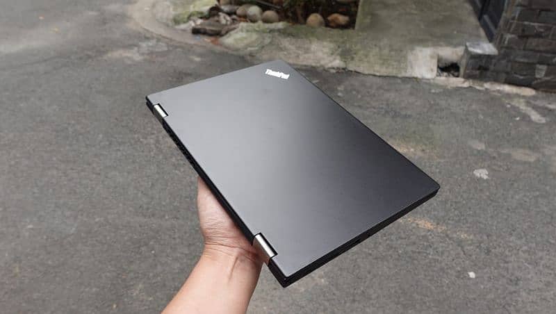 Lenovo yoga 370 0