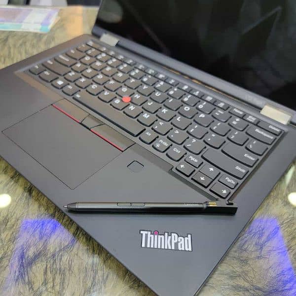 Lenovo yoga 370 1
