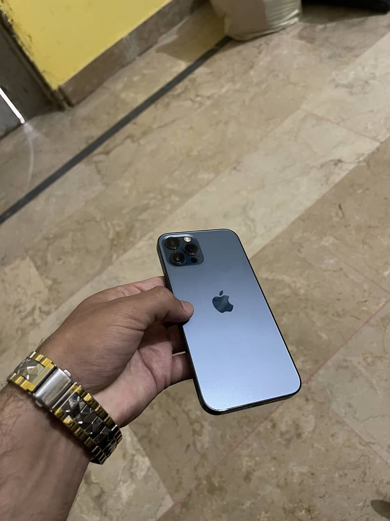 iPhone 12 pro 128 factory unlocked non PTA 3