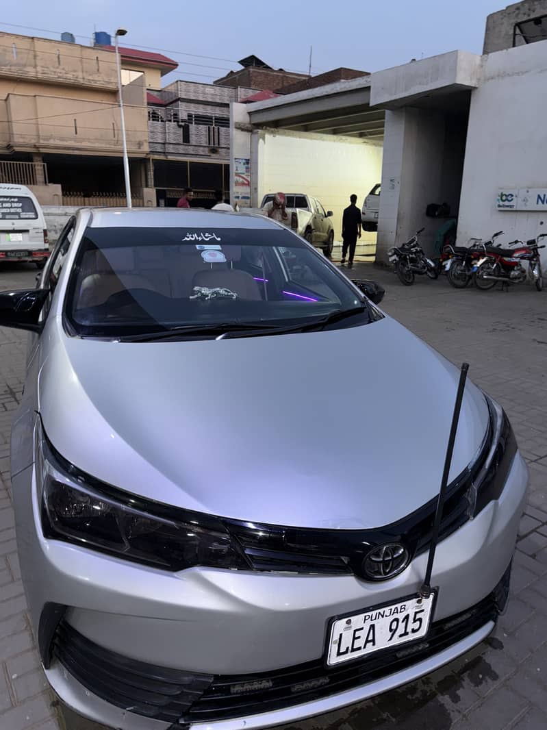 Toyota corolla GLI 2