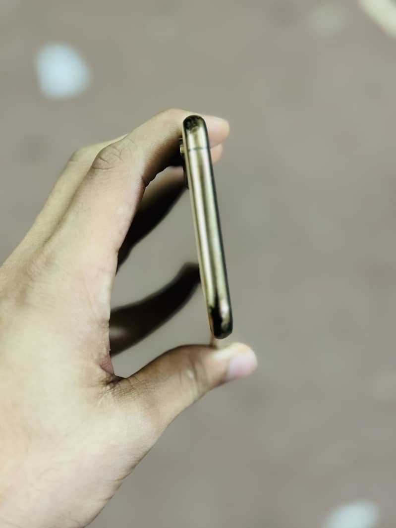 Iphone xs 64gb 7