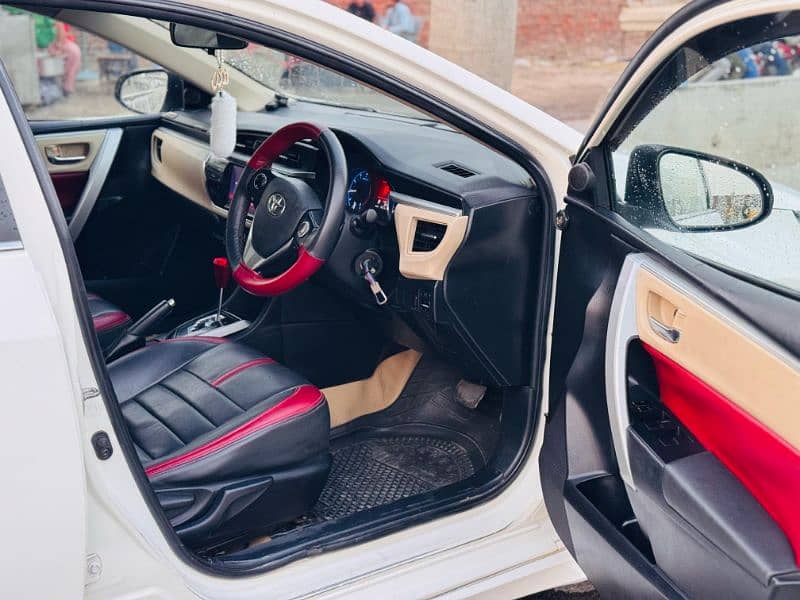 Toyota Altis Grande 2014 4