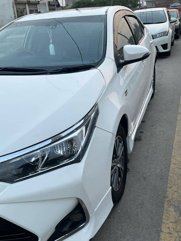 Toyota Altis Grande 2014 12